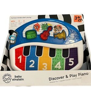 Baby Einstein play piano 🎶🎹